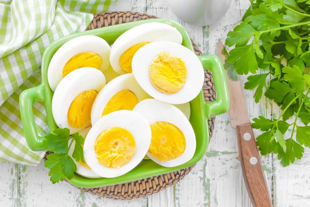 are boiled eggs good for dogs